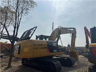 CAT 320 D