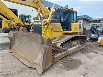 Komatsu D65WX-18