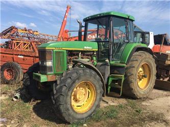 John Deere 7700