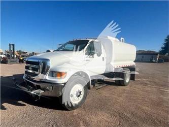 Ford F750