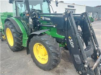 John Deere 5820