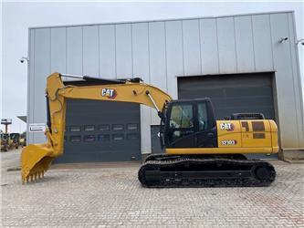 CAT 323D3