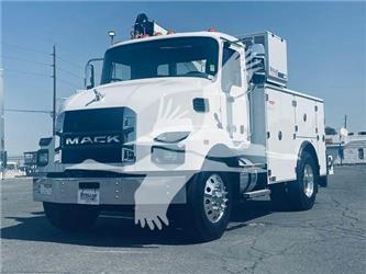 Mack MD7