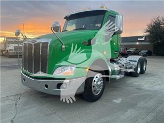 Peterbilt 579