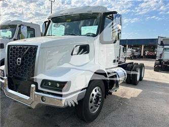 Volvo VHD64B300