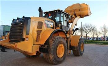 CAT 966M