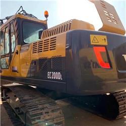 Volvo EC 200