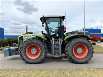 CLAAS Xerion 3800