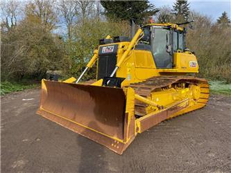 Komatsu D65