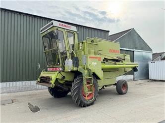 CLAAS Dominator 85