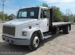 Freightliner FL60