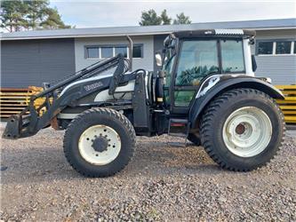 Valtra XM 130