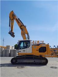 Liebherr R922