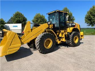 CAT 950M