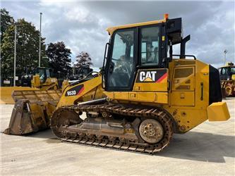 CAT 953D