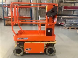 JLG 1230 ES