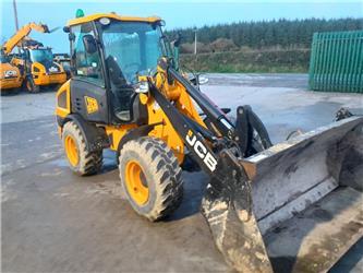 JCB 406