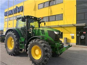 John Deere 6210R