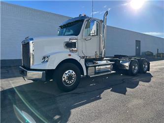 Freightliner Cascadia 122