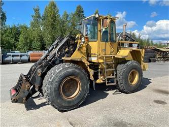 CAT 936F