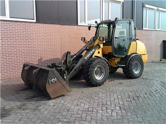 Volvo L25B