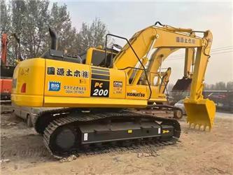 Komatsu PC200