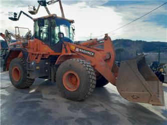 Doosan DL 300