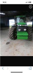 John Deere 8320