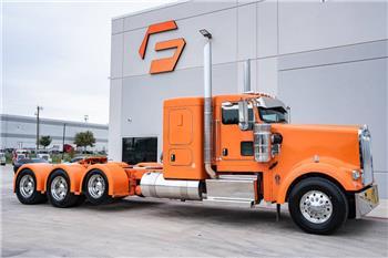 Kenworth W900