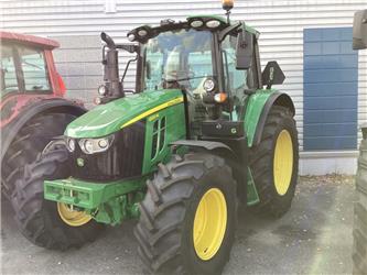 John Deere 6120M