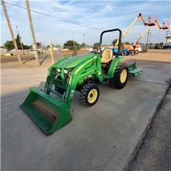 John Deere 3203