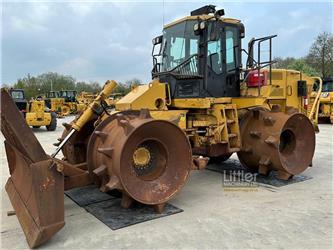 CAT 816F2