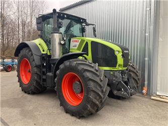 CLAAS Axion 960