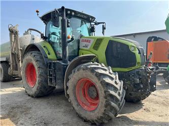 CLAAS Axion 800