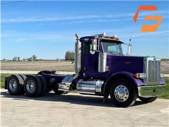 Peterbilt 379