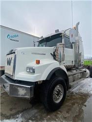 Western Star 4900SB