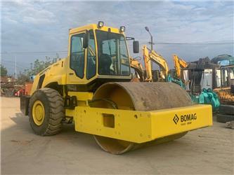 Bomag Shantui BW219DH