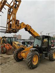 JCB 535