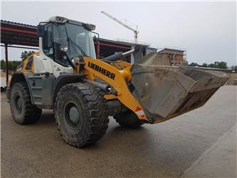 Liebherr L546