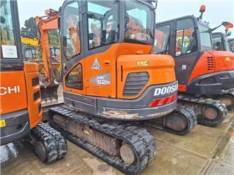 Doosan DX62-3