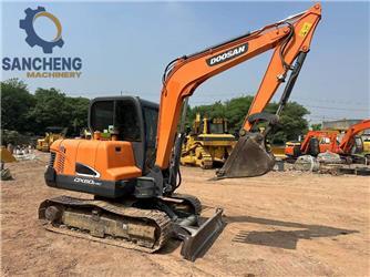 Doosan DX 60