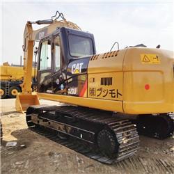 CAT 320D