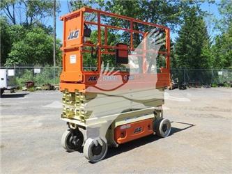 JLG 2632ES