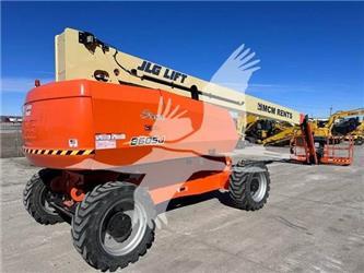 JLG 860SJ