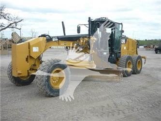 CAT 140M3