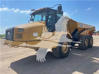 CAT 725