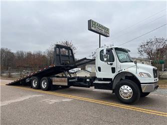 Freightliner M2