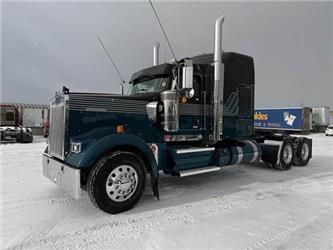 Kenworth W900L