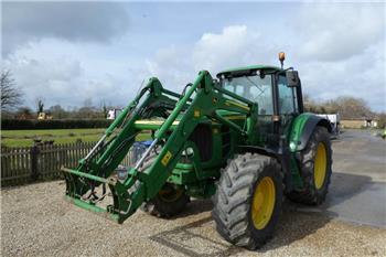 John Deere 6830