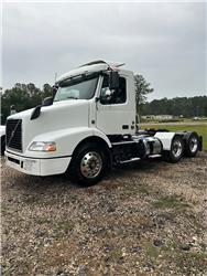 Volvo VNM